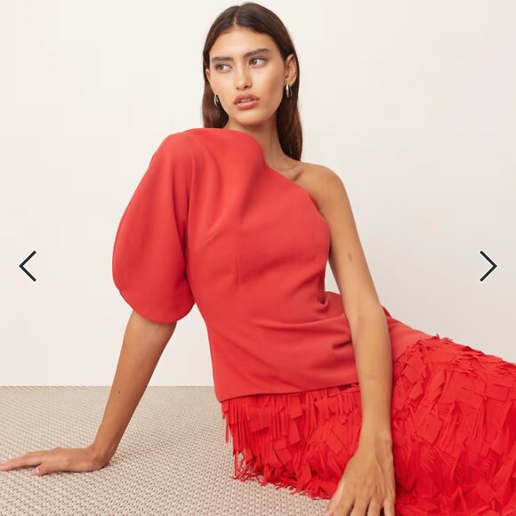 ARRANGE sculptural one shoulder textured hybrid maxi dress in red - Picture 3 of 4